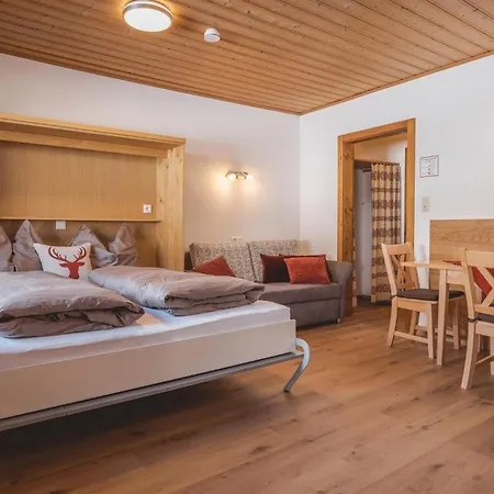 Bucher Brixen im Thale