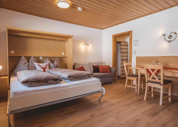 Bucher Brixen im Thale