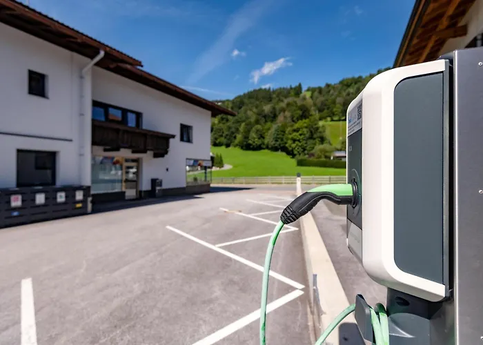 Bucher * Brixen im Thale