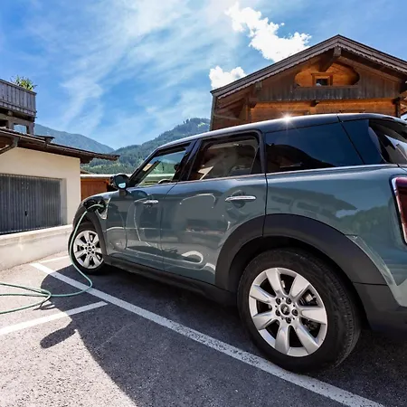 Bucher ブリクセン イン ターレ